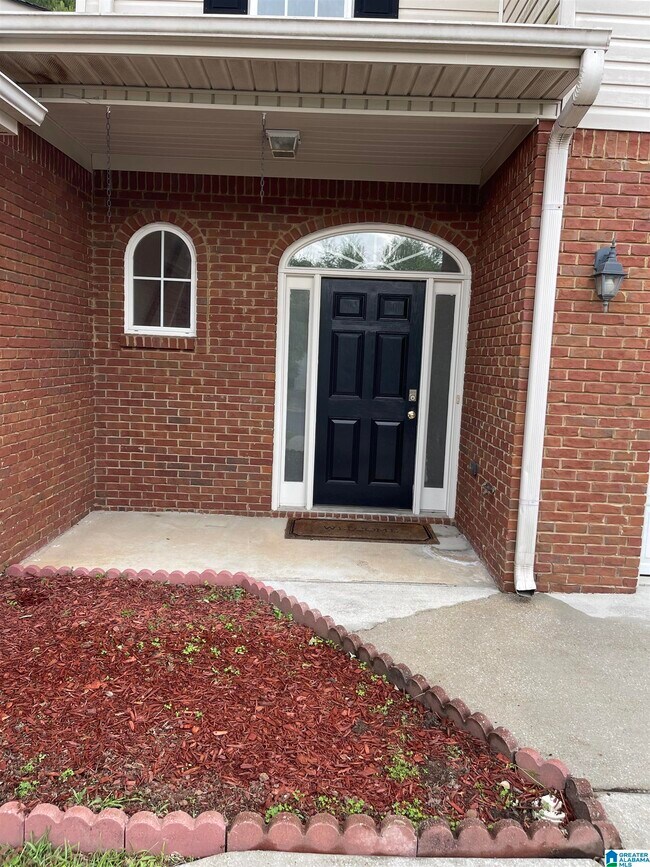 Building Photo - 156 Hayesbury Ct