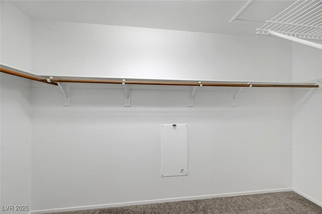 Building Photo - 2431 Lilac Cove St