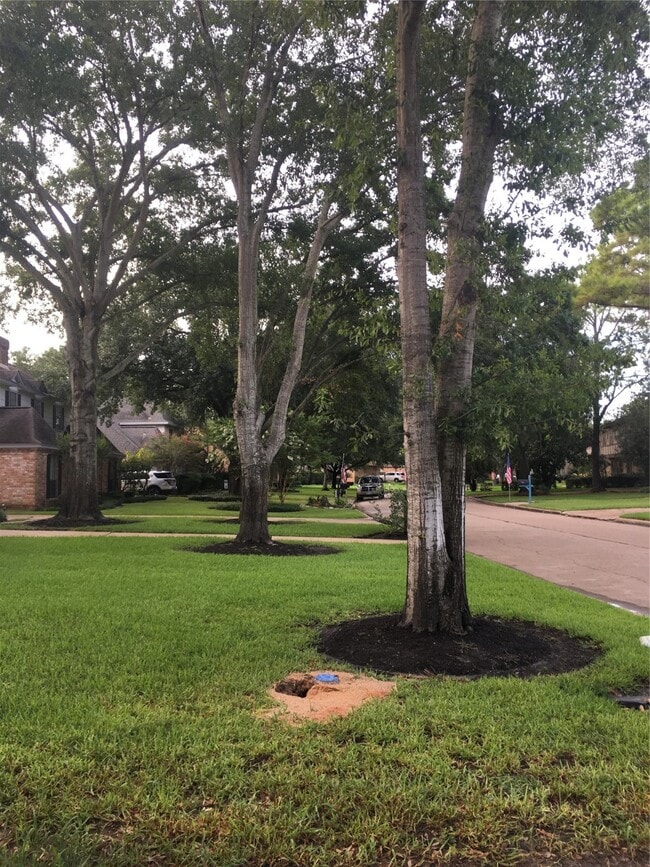 Building Photo - 614 Ellingham Dr