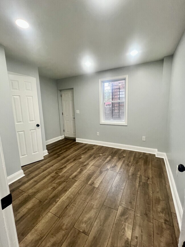 Building Photo - 2431 McElderry St