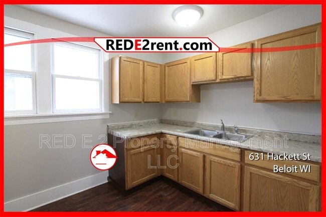 Building Photo - 631 Hackett St