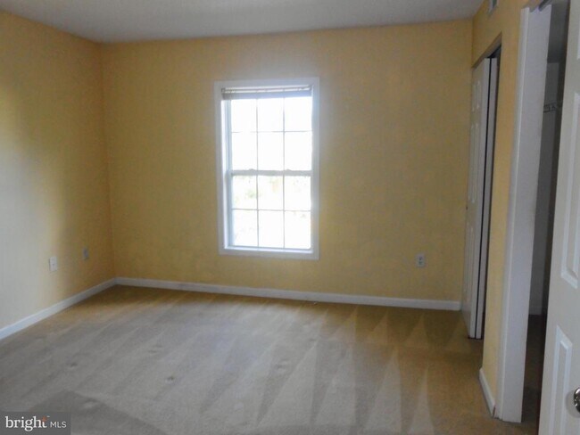 Building Photo - 15615 Horseshoe Ln