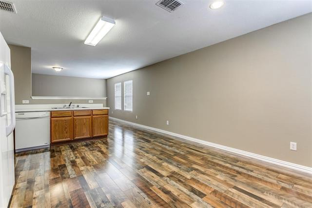 Building Photo - 14025 Silkwood Dr
