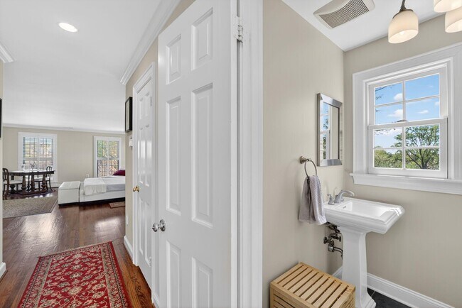 Building Photo - 5115 Cape Cod Ct