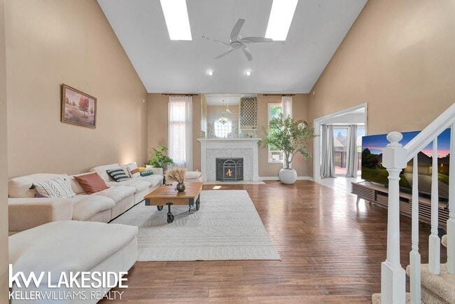 Building Photo - 51460 Blue Spruce Dr