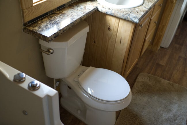 Building Photo - 7009 S I-35 Frontage Rd