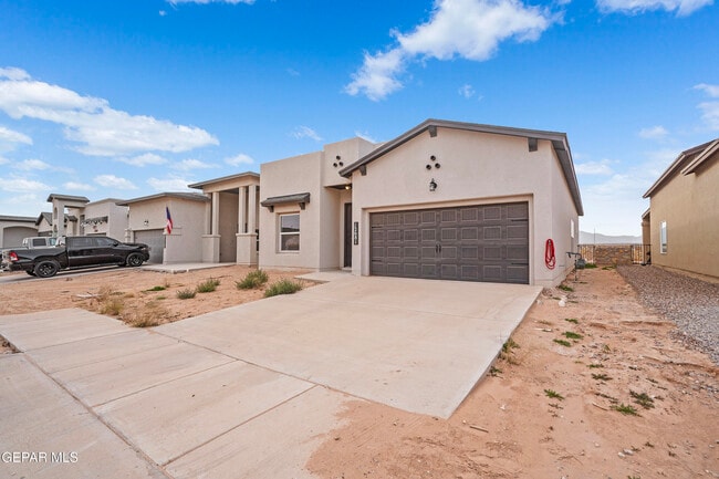 Building Photo - 12681 Don Norte St