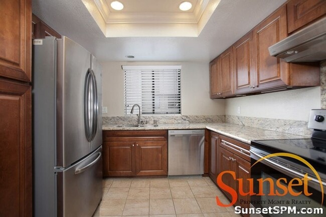 Building Photo - 4010 Mahaila Ave