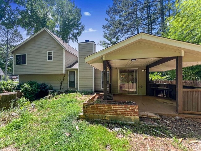 Building Photo - Fantastic 3 BR/ 2.5 BA Home in Kennesaw!