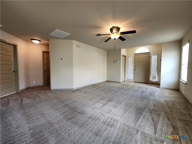 Building Photo - 789 Great Oaks Dr