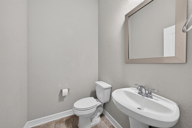 Building Photo - 26302 Misty Ember Ln