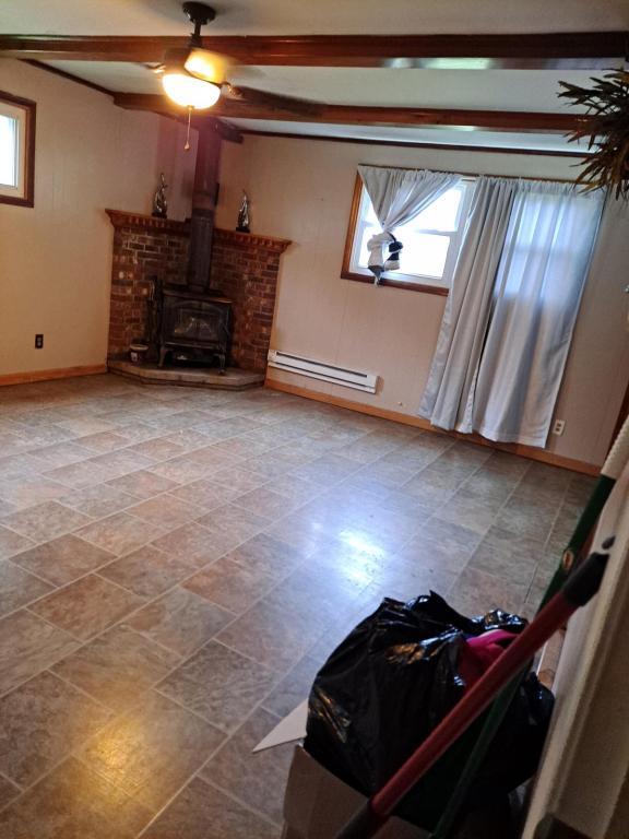 Building Photo - 758 S Huth Rd