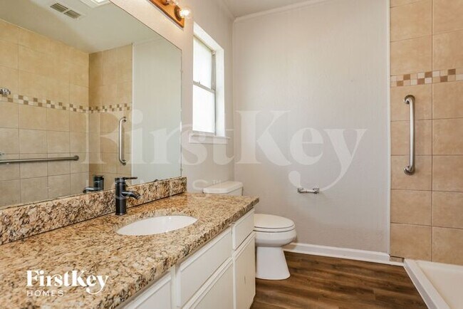 Building Photo - 5113 Bob Dr