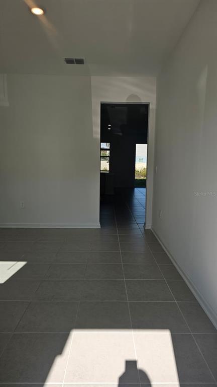 Building Photo - 2739 Skyline Lp