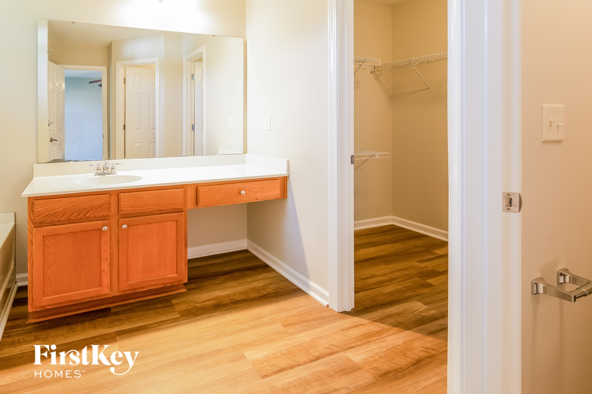 Building Photo - 8281 Little Sydneys Way