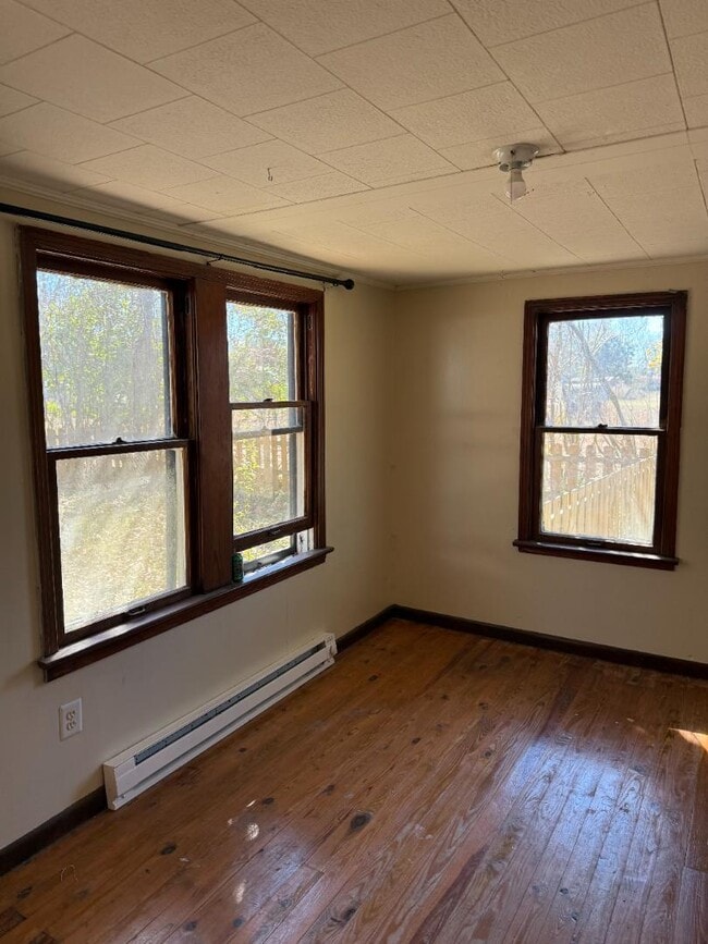 Building Photo - 2408 US-301