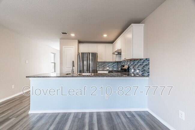 Building Photo - 302 Pradera Cove