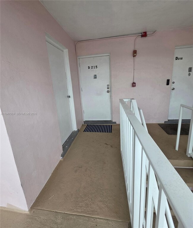 Building Photo - 7424 SW 82nd St