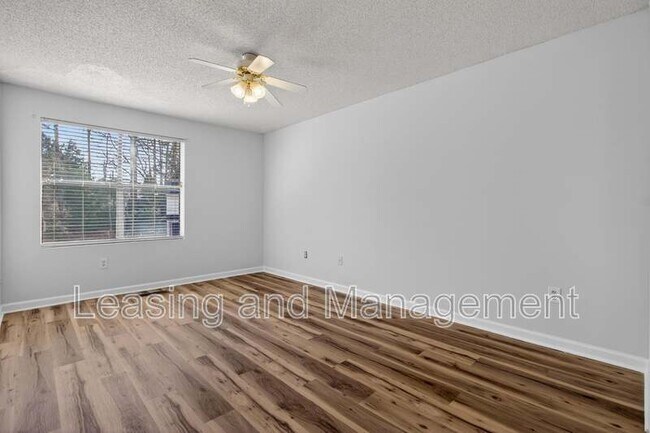Building Photo - 6248 Lucille Dr
