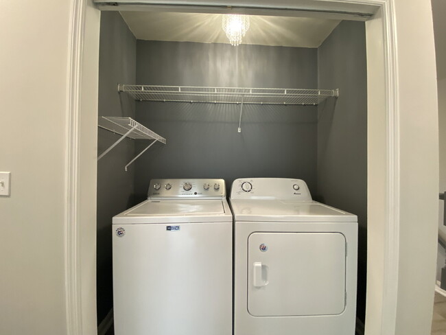 Building Photo - Spacious Townhome located on Hilton Head I...
