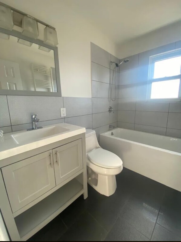 Building Photo - 71-16 73rd St