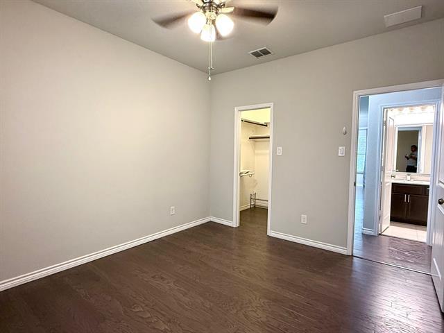 Building Photo - 3728 Holly Brook Dr