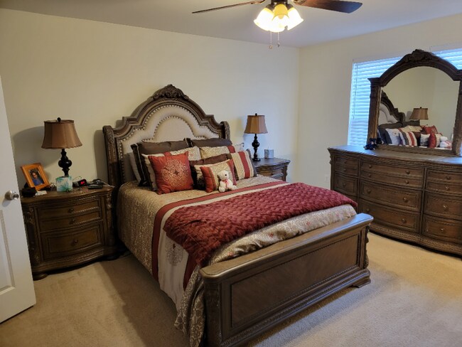 Building Photo - 8478 Craggan Ln