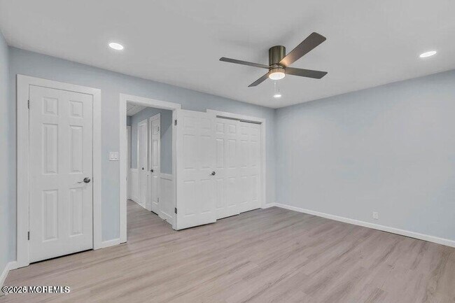 Building Photo - 131 Briar Mills Dr