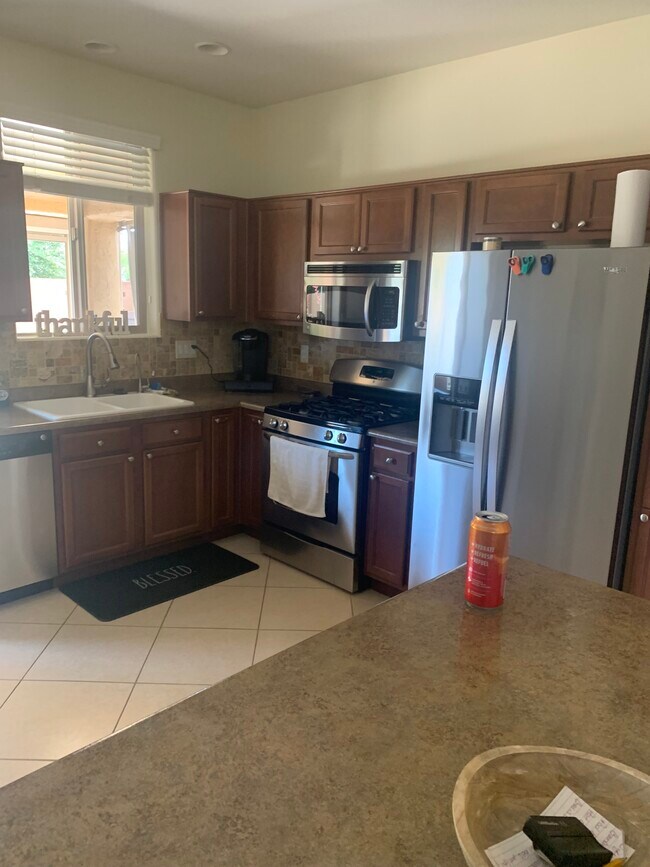 Building Photo - 21605 N 261st Ave