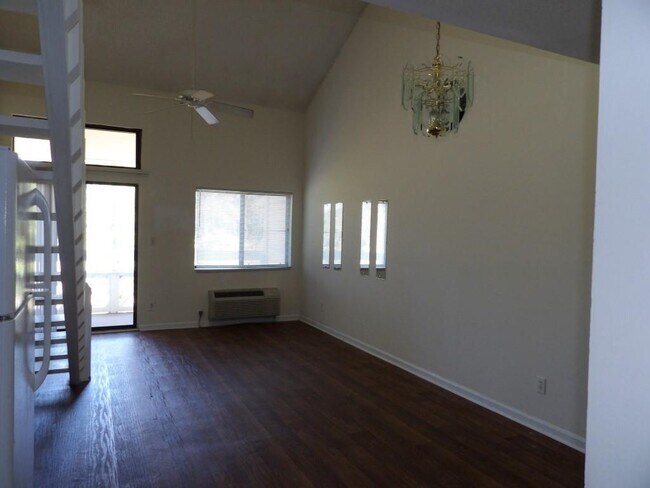 Building Photo - 1100 Possum Trot Rd