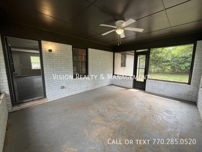 Building Photo - 153 Carroll Cir
