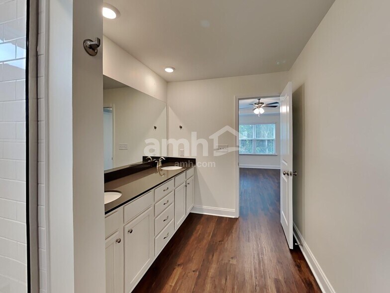 Building Photo - 3819 Kindness Wy