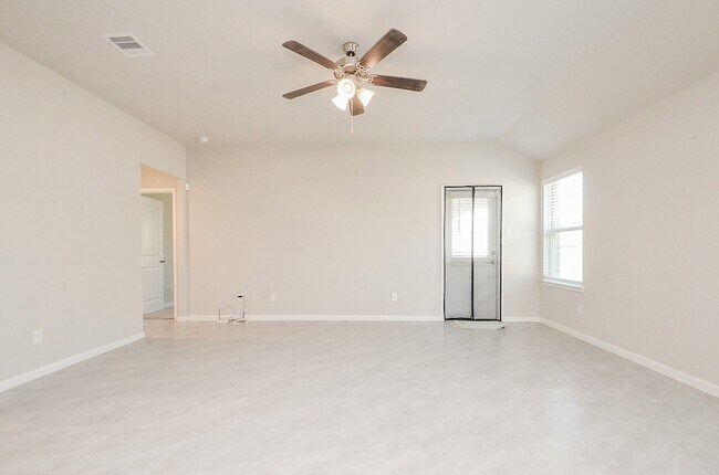 Building Photo - 7426 Flintrock Hollow Trail