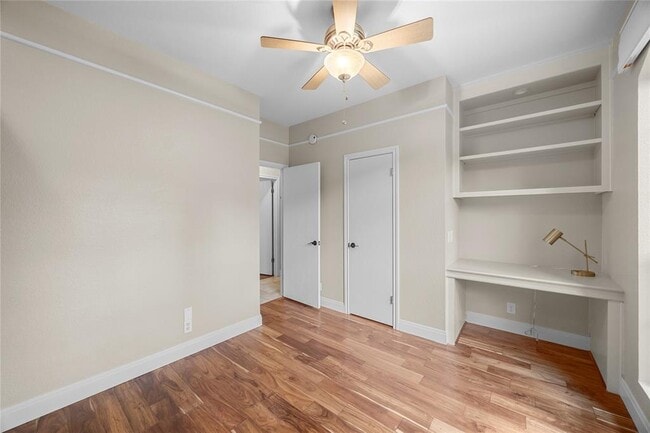 Building Photo - 4200 Canyon Glen Cir