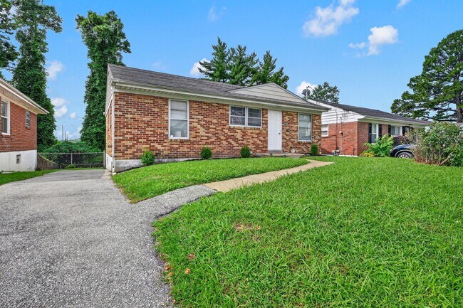 Building Photo - 8106 Fawn Ave