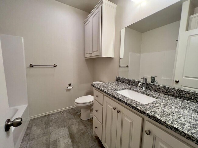 Building Photo - 5508 Lehigh St