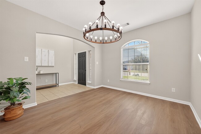 Building Photo - 14722 Palladio Dr