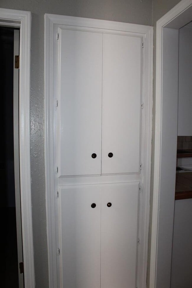 Building Photo - 4026 Parkwoods Ln