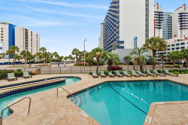 Building Photo - 2000 S Ocean Blvd
