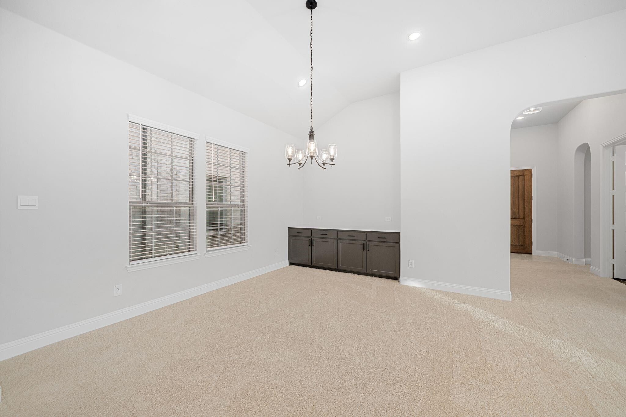 Building Photo - 2300 Fairwater Mews