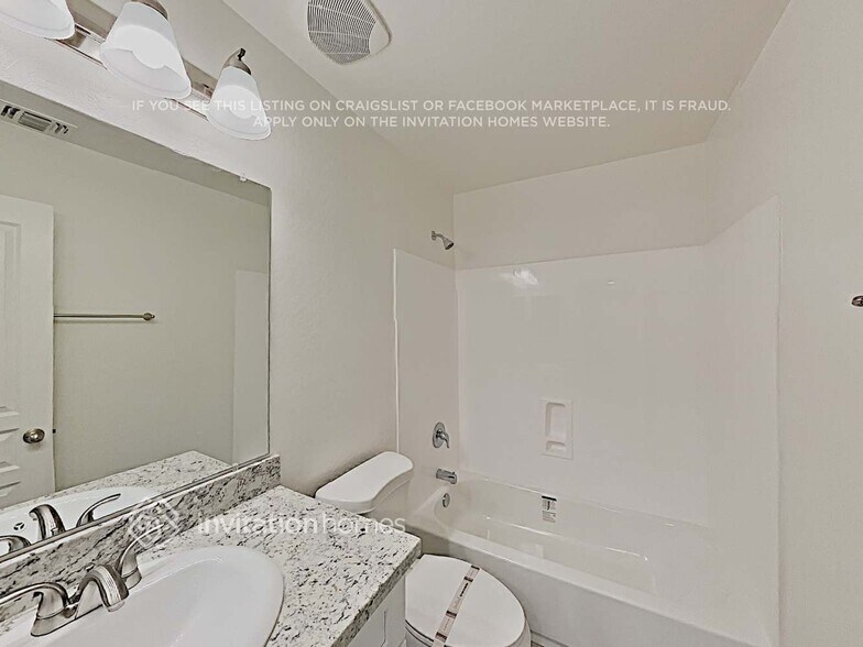 Building Photo - 3818 E Trigger Way