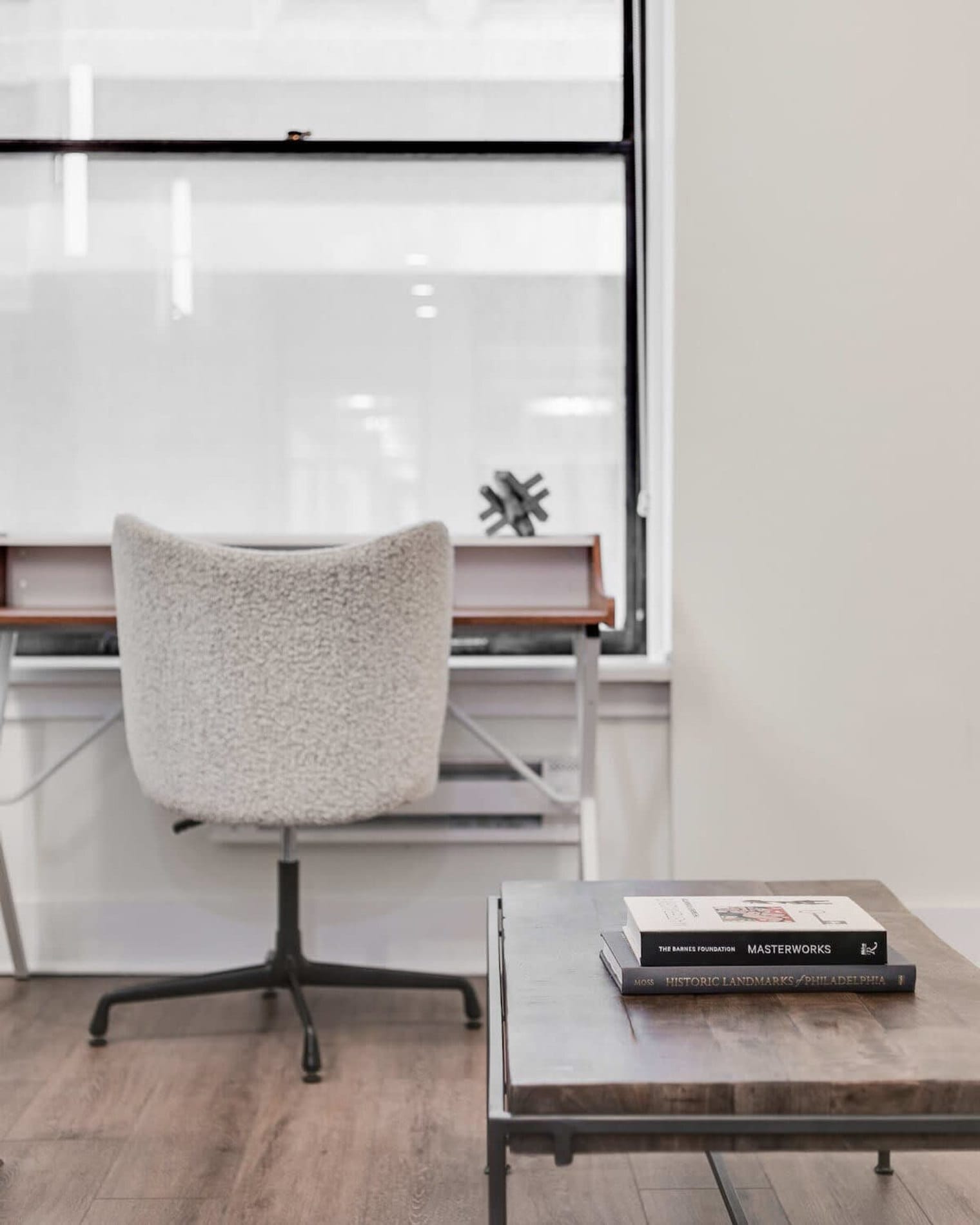 Building Photo - 150S S Independence Mall W