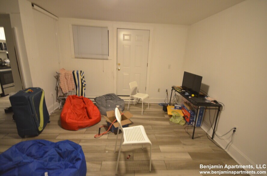 Building Photo - 774 Columbus Ave