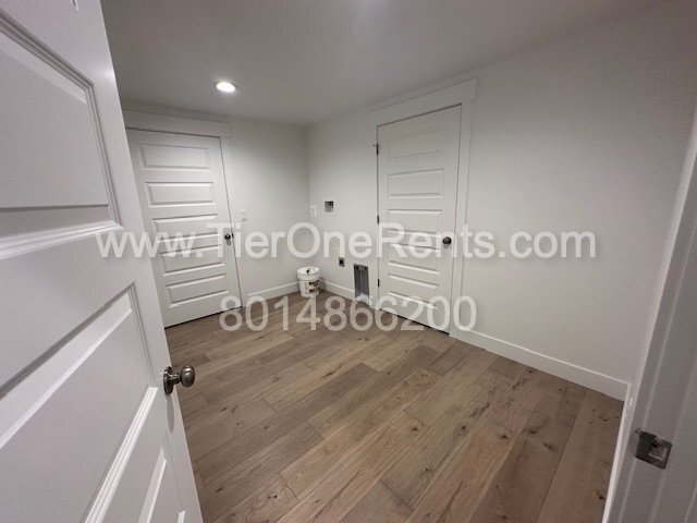 Building Photo - This property offers a NO DEPOSIT option a...