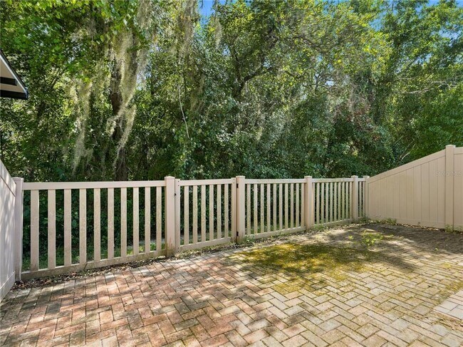 Building Photo - 13432 Crest Lake Dr