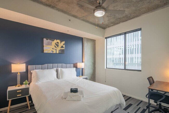 Building Photo - 814 N 4th St