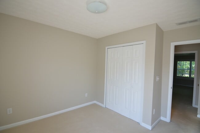Building Photo - 514 Blossom Way
