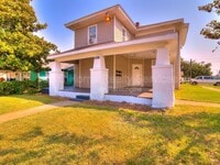 Building Photo - 1740 NW 11th St