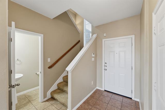 Building Photo - 706 S Jupiter Rd