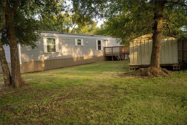 Building Photo - 114 Bluebill Bay N